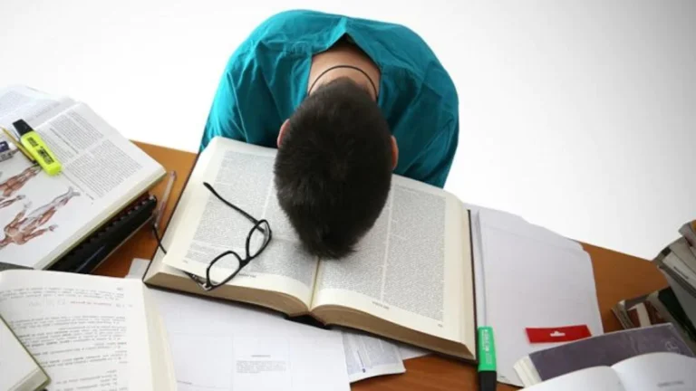 What is the difference between the selection process for CDS exam and CAPF 2022 exam?