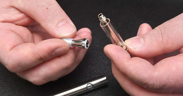 How To Check If Your THC Carts Are Compatible With Vaping Devices?