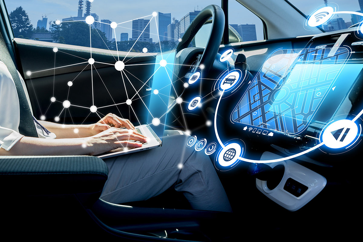 How Technology Has Changed the Way People Buy and Sell Cars
