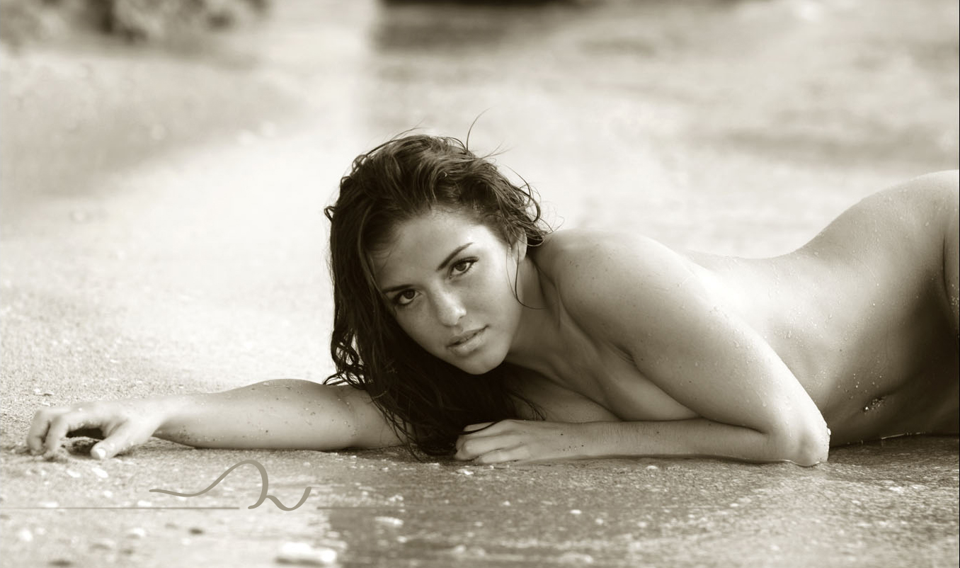 Sex Chat with a Sexy Stranger currently